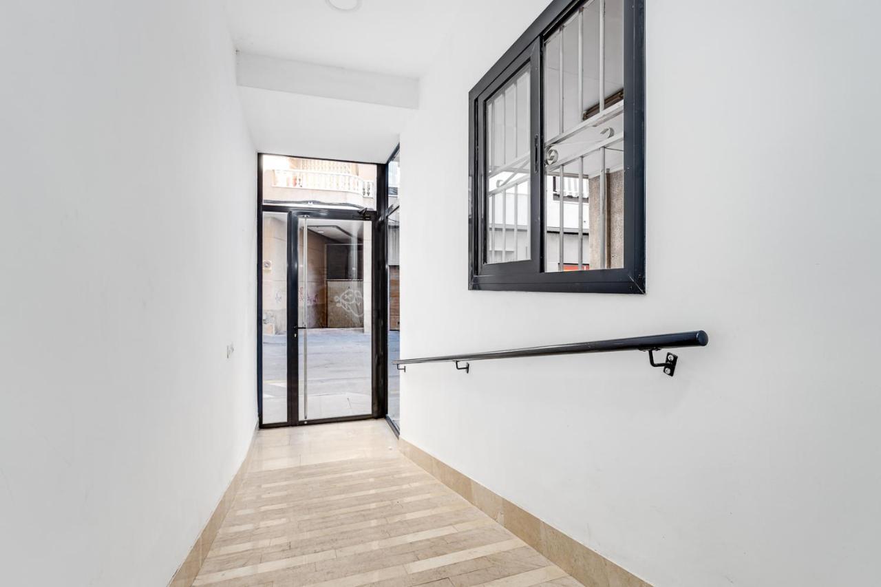 Apartment Studio Relax Almudena Τορεβιέχα Εξωτερικό φωτογραφία