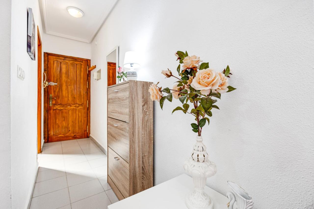 Apartment Studio Relax Almudena Τορεβιέχα Εξωτερικό φωτογραφία