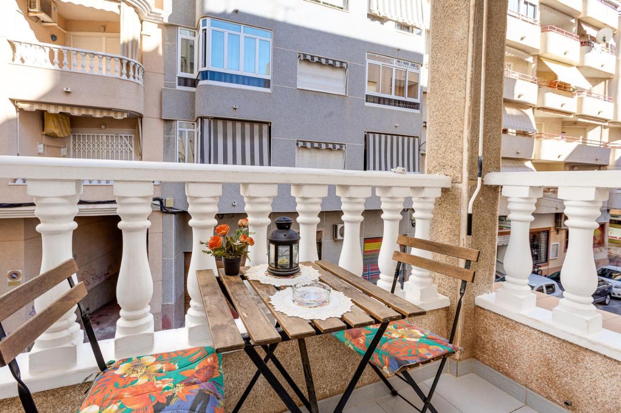 Apartment Studio Relax Almudena Τορεβιέχα Εξωτερικό φωτογραφία